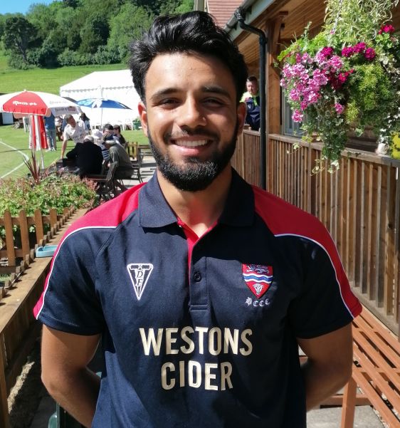 ZAIN UL-HASSAN SIGNS FOR GLAMORGAN